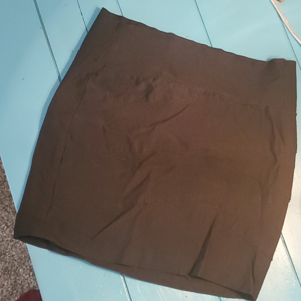 Black mini skirt
